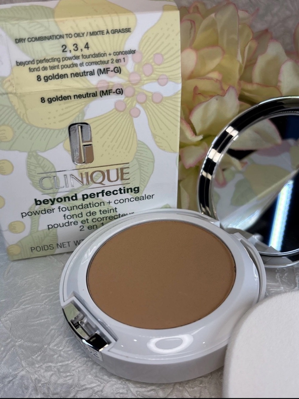 Clinique Beyond Perfecting Powder Foundation + Concealer 8 GOLDEN NEUTRAL FS NIB